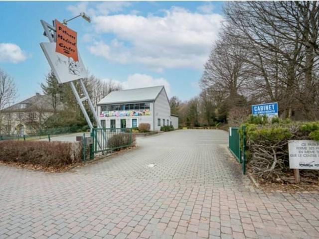 Bien immobilier en Vente à Libramont Chevigny