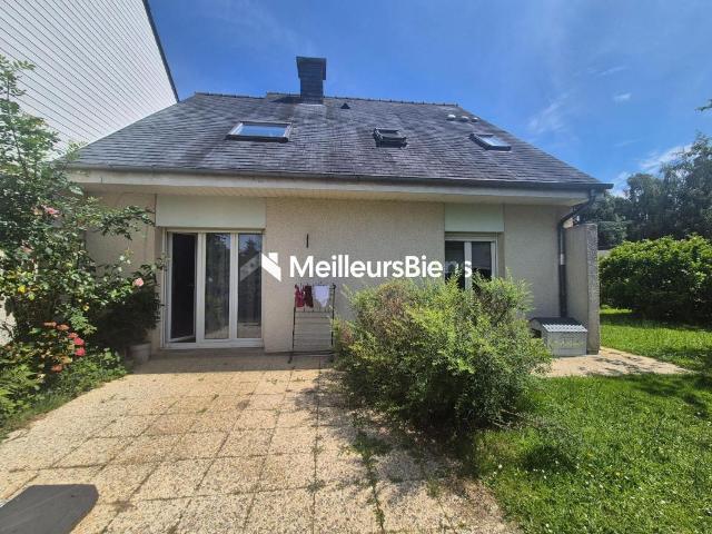 Bien lumineux de belle surface, idéal pour famille ou investisseur