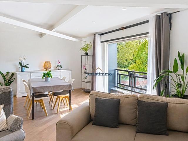 Bien rare: 175 m2 de charme industriel avec vaste pièce de