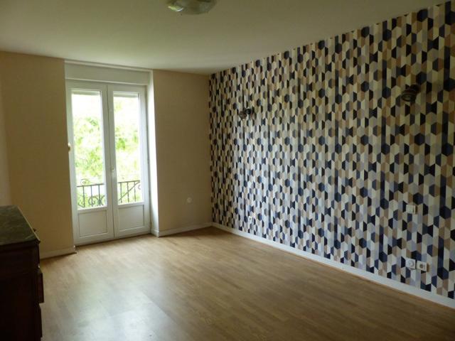 BIEN RARE A DOLE: maison bourgeoise aux volumes exceptionnels