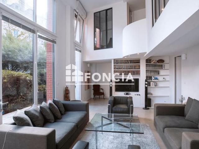 Bien rare Appartement loft dans une copropriété sécurisée