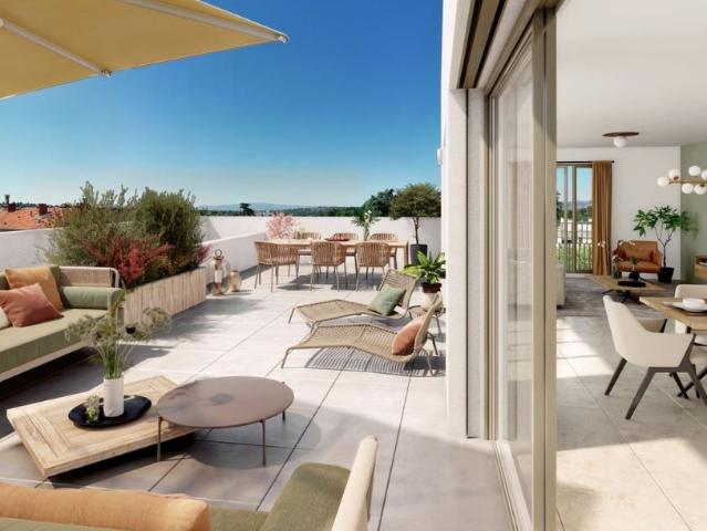 Bien RARE TRAVERSANT avec DOUBLE TERRASSE à LYON 5 4 pièces, 92 m²