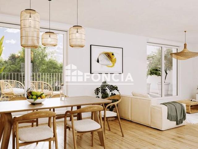 BIEN SITUÉ, DERNIER ÉTAGE, Lumineux Appartement T3, SPACIEUSE TERRASSE, prestations de qualité