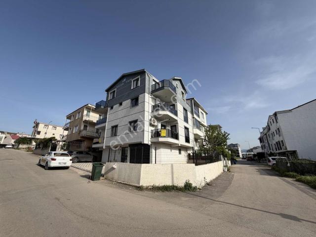 Biensten Güneştepede Köşe Arakat 3+1 Daire