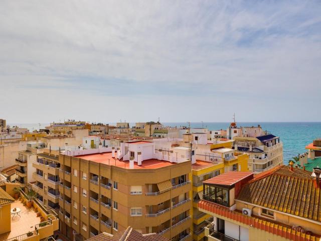 Bienvenido a un espléndido apartamento en Torrevieja. Con un. m² Torrevieja