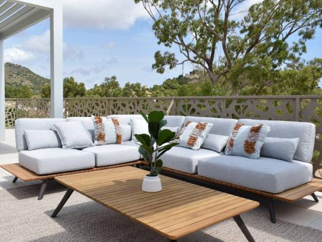 Bienvenido a una oportunidad única de adquirir un residencia. 800m² Cartagena Naval