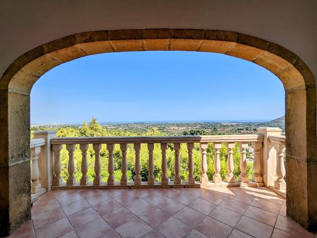 ¡Bienvenidos a esta espectacular vivienda en La Sella, Pedre. 143m² Pedreguer