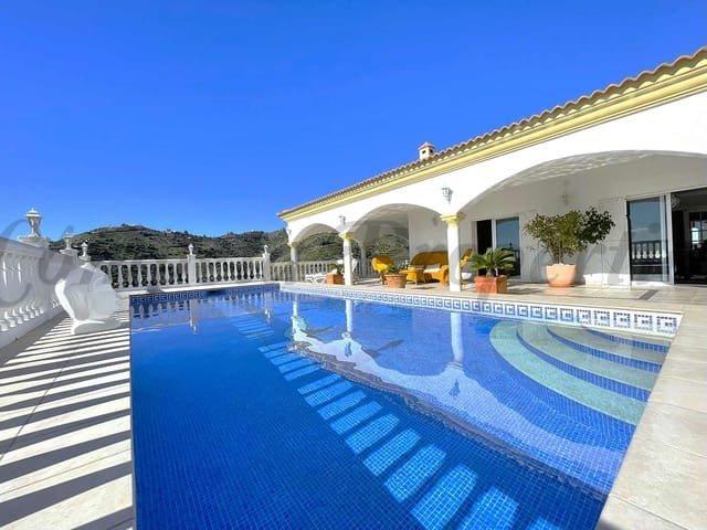 Bienvenidos a un refugio rural verdaderamente excepcional en. 393m² Torrox