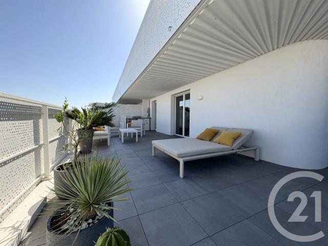 Bienvenue dans un appartement d'exception, niché au cœur du. 82m² La Seyne sur Mer