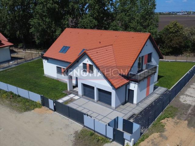 Biestrzyków, Jesionowa, 299,90 m2