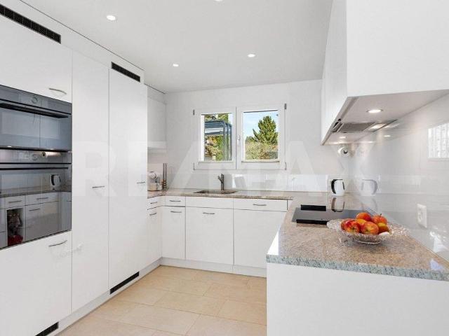 Bifamiliar house with 5.5 rooms on sale in Winterthur 133 m² | dreamo. Ch