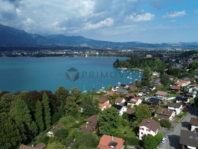 Bifamiliar house with 6.5 rooms on sale in Hilterfingen 200 m² | dreamo. Ch