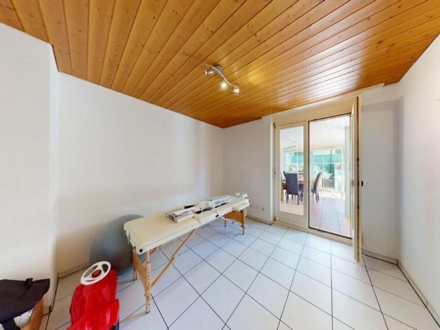 Bifamiliar house with 6.5 rooms on sale in Uerkheim 180 m² | dreamo. Ch