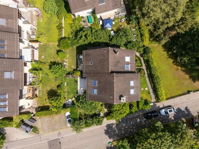 Bifamiliar house with 6.5 rooms for rent in Zürich 193 m² | dreamo. Ch