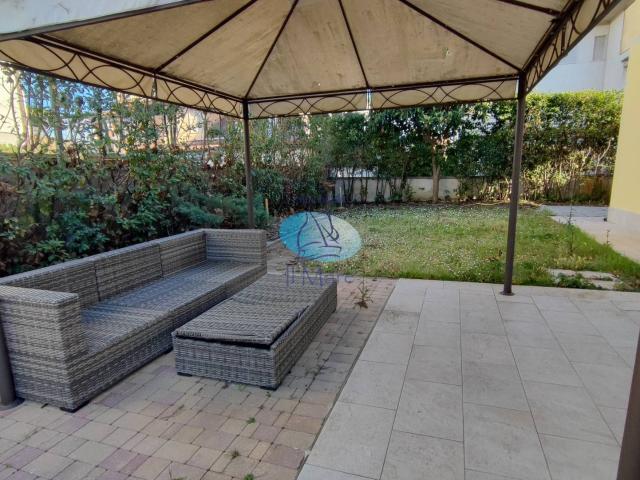 BIFAMILIARE in vendita a Camaiore, Lido di Camaiore