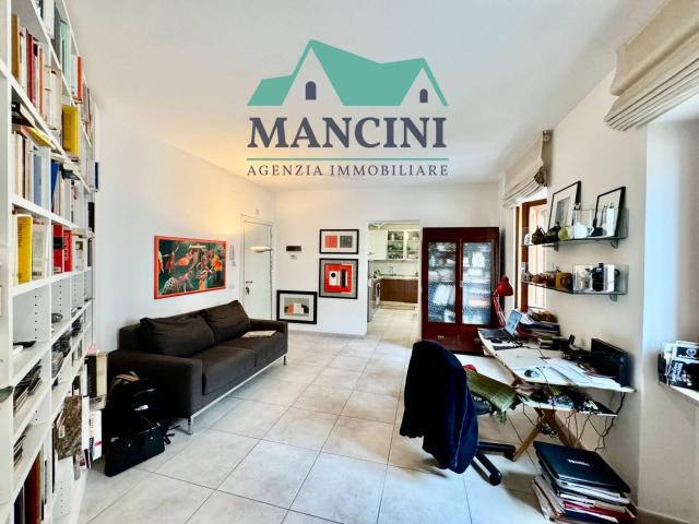 BIFAMILIARE in vendita a Jesi, Centro storico