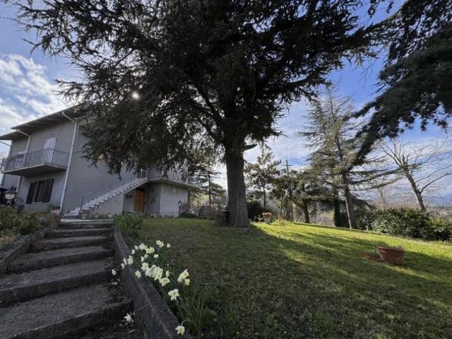 Bifamiliare in vendita a Maiolo