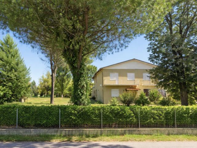 Bifamiliare in vendita a Ravenna