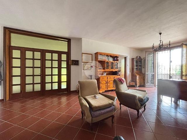 Bifamiliare in affitto