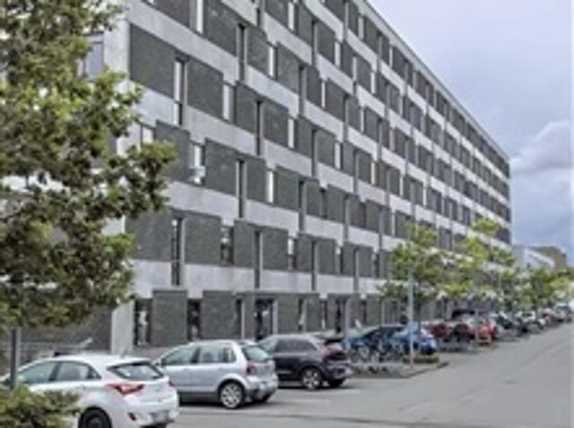 Big 3 Room Apartment with Move In Ready in Søborg