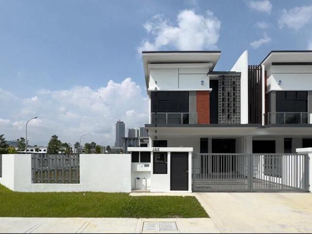 Big Corner lot 50x70 Monthly RM2500 and 35 Minit to Cyberjaya