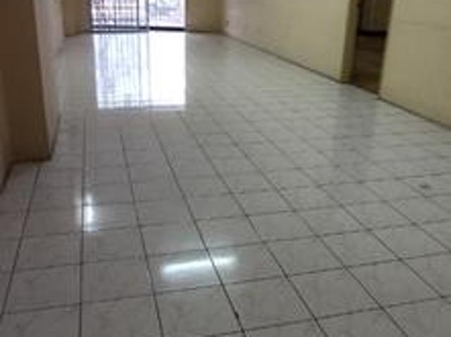 Big corner unit at Pandan Ville condominium Pandan Indah