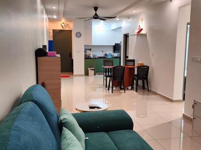 Big Carpark Metropol Condo Fully Furnished For Rent