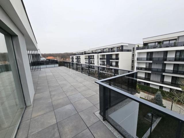 Big and New Three Bedroom Penthouse British School of Bucharest