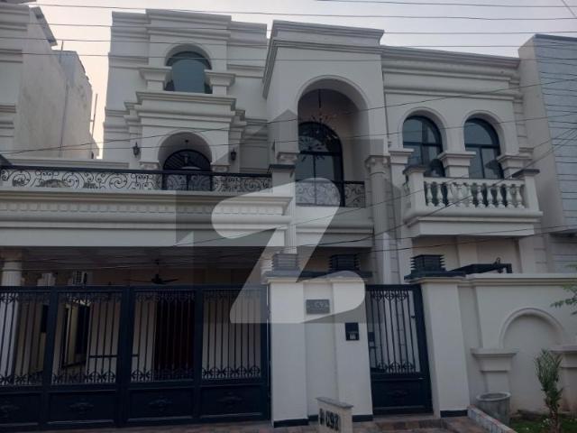Big Beautiful Corner Double Storey House Available For Sale In Diamond City Phease 1 Diamond City