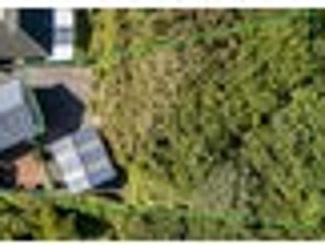 BIG GARAGE AND SUBSTANTIAL HOUSE PLANS