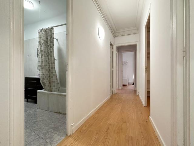 Big double bedroom in the Ciutat Vella district