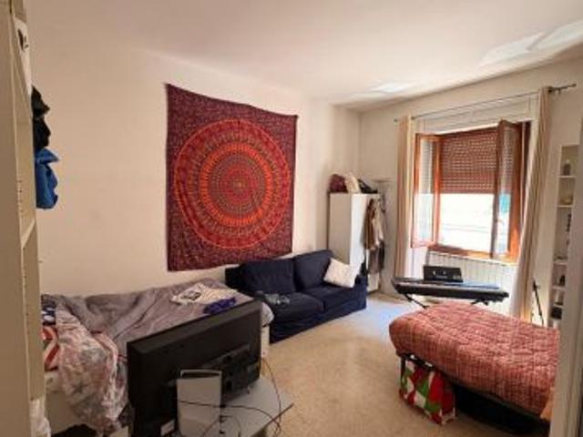 BIG DOUBLE ROOM AMPIA CAMERA DOPPIA IN ZONA RIFREDI