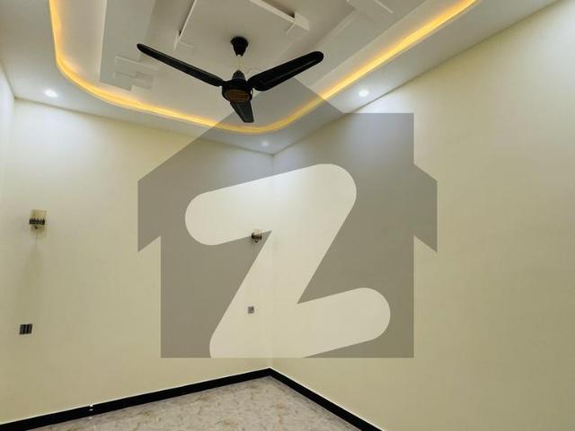 Big Double Story House For Rent In Cantt Avenue Near Cantt Avenue