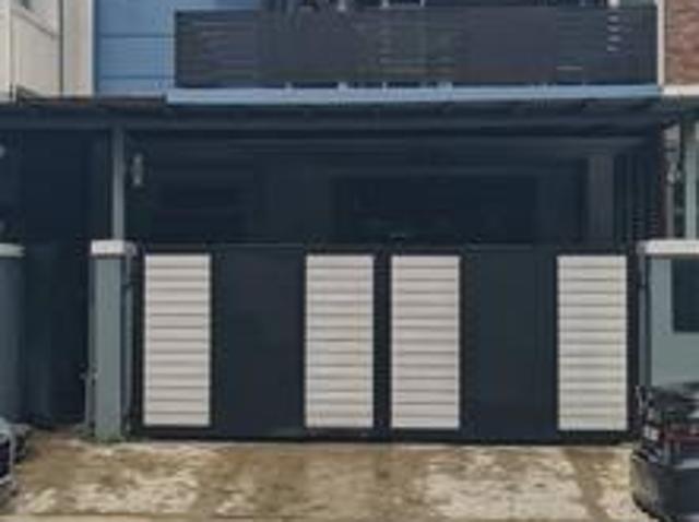 BIG DSTH at Rini Hills 2 Mutiara Rini Skudai Johor gated guarded
