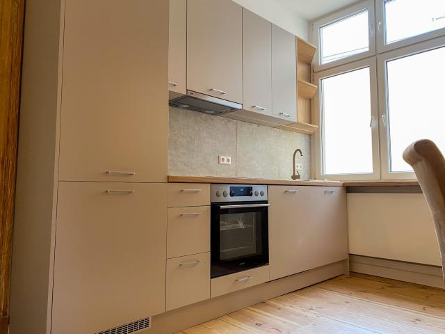 Big flat with plus studio flat, View at Friedrichshain Park