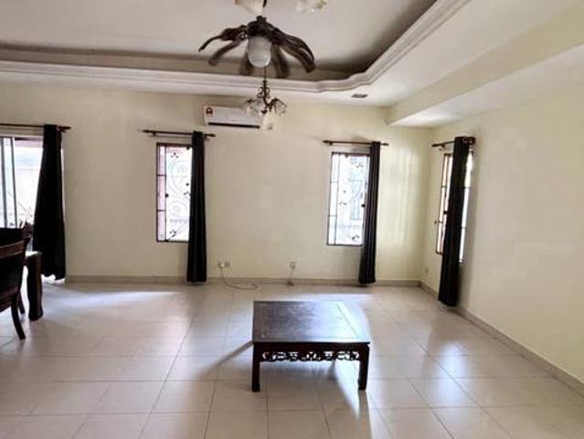 BIG KITCHEN AREASETIA DAMAI SemiD 2 Storey KITCHEN CABINET