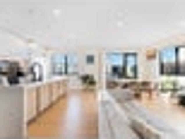 Big on Space. Big on Style. Make It Yours