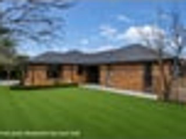 Big on Space, Warmth & Family Appeal!