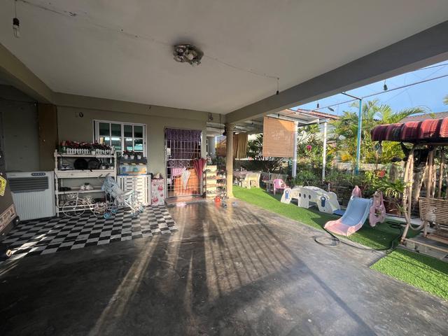Big land SEMI D single storey