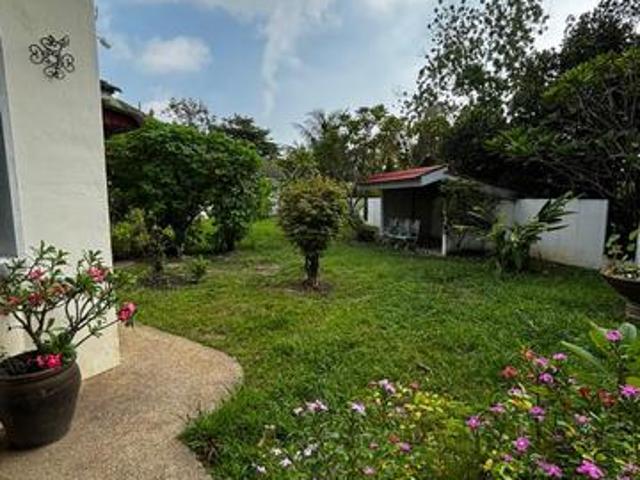 Big Land size Taman Simfoni Lunas Single Storey Bungalow For Sale