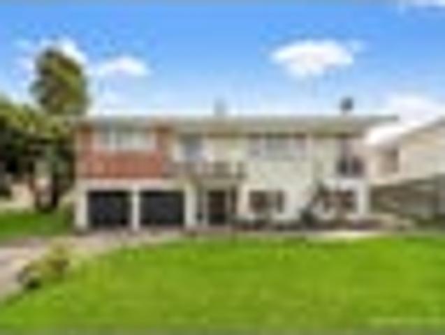 Love Me Do! Big Living on Cobham Avenue