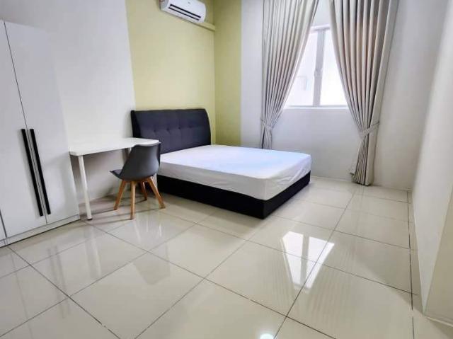 Big Master Room near LRT Muhibbah