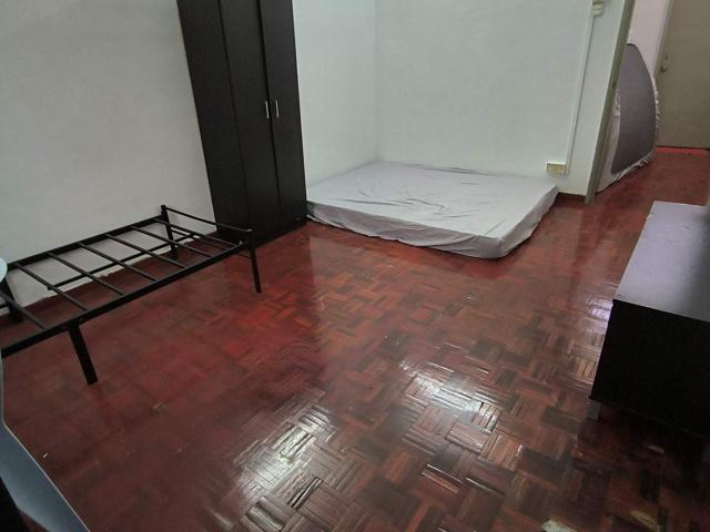 Big Medium Room at Puchong