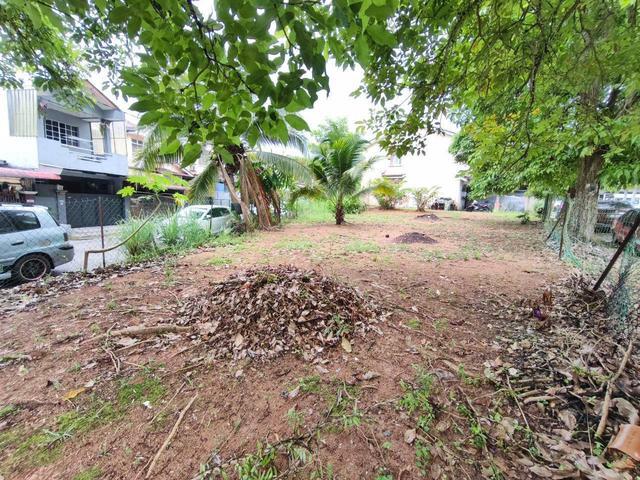 BIG SAIZ CORNER LOT 4843 sqft JALAN ARA BANDAR PUTRA KULAI