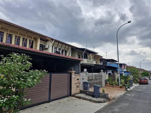 BIG SIZE 22x100SQF CHEAP Seri Alam Rimba FULLY RENOVATED 2 Storey SALE