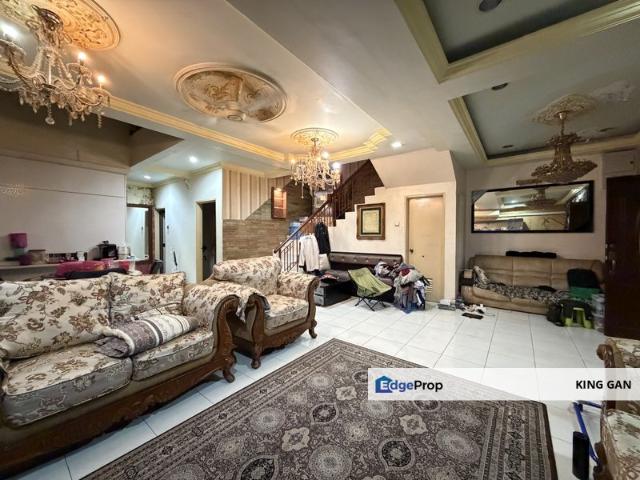 Big Size 2 Storey Superlink House For Sale @ Bandar Tun Hussein Onn BTHO