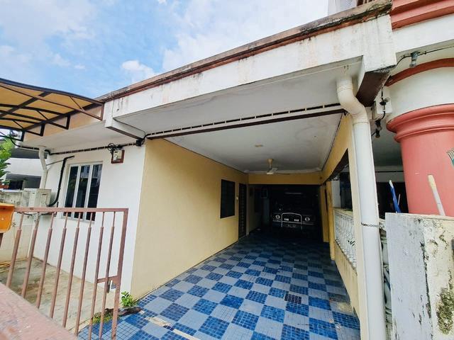 Big Size Double Storey Terrace At Taman Keramat Au2A Keramat