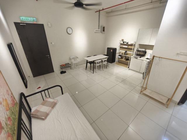 Big Size Studio 3 Towers Jalan ampang For Rent Fully Furnish Near lrt