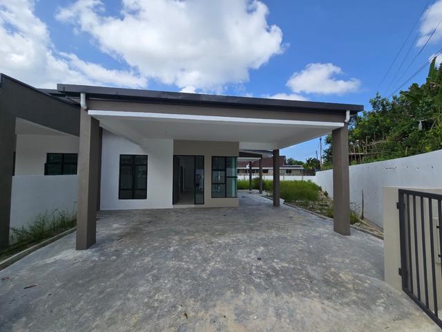 Big single storey corner for sales 1131pts samarahan
