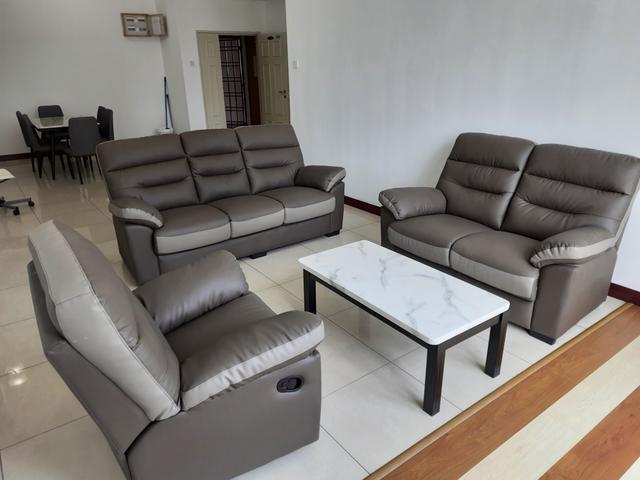 Big Spacious Unit 4 Rooms 3 Bathrooms Scott Sentral Sale below market